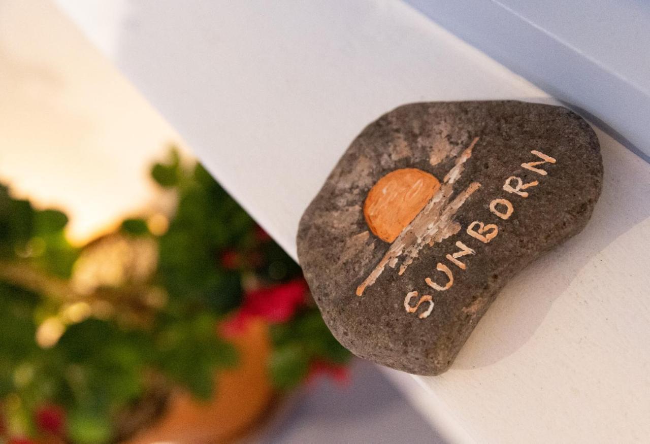 Sunborn Oia Suites ภายนอก รูปภาพ