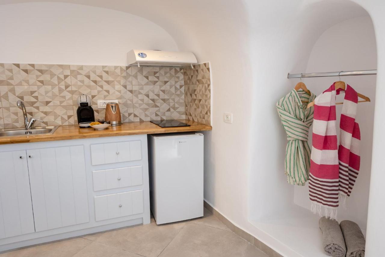 Sunborn Oia Suites ภายนอก รูปภาพ