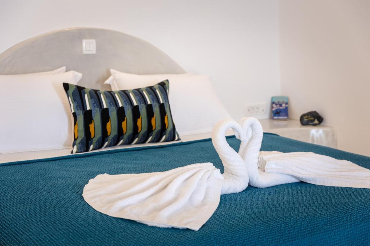 Sunborn Oia Suites ภายนอก รูปภาพ