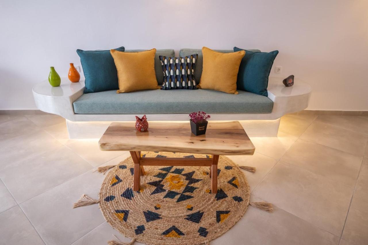 Sunborn Oia Suites ภายนอก รูปภาพ