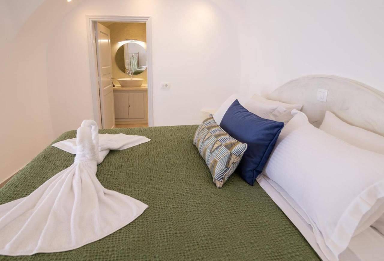 Sunborn Oia Suites ภายนอก รูปภาพ
