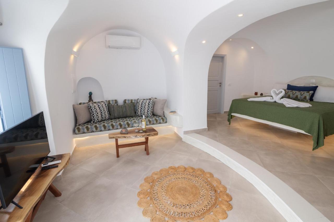 Sunborn Oia Suites ภายนอก รูปภาพ