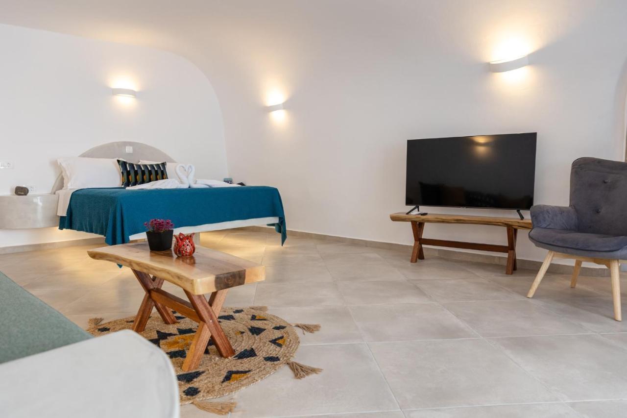 Sunborn Oia Suites ภายนอก รูปภาพ
